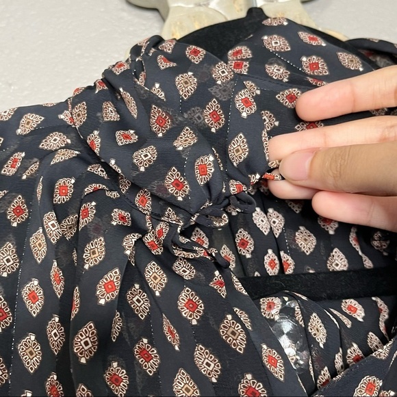 Tess Collared Blouse - Picture 3 of 7